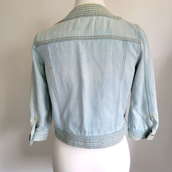 90'S Vintage RAMPAGE Cropped Jean Jacket with 3/4 Sleeves and Heart Buttons - Picture 3 of 7